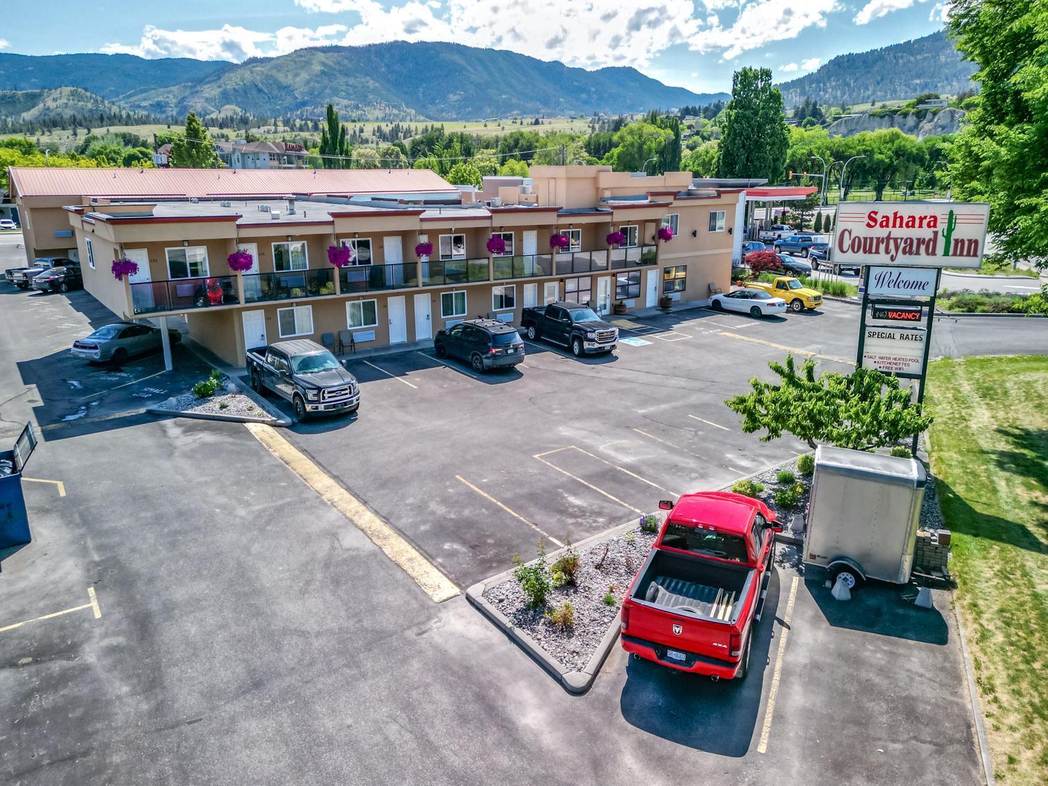 Sahara Courtyard Inn Penticton Exterior foto